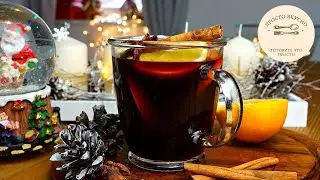 Mulled wine. This is how he is known at Christmas markets in Germany. A classic German recipe.