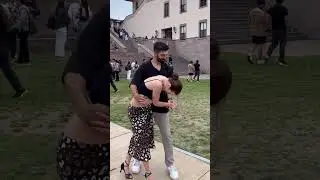 Melis Sezen'in dansı yine ve yeniden dillere fena düştü!