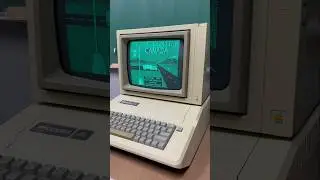Computer Lab Nostalgia: Cross Country Canada apple//e 