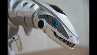 Робот-динозавр Roboraptor, WowWee