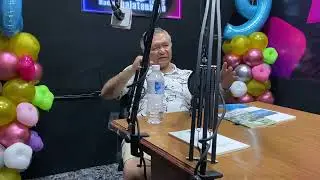 El poeta tereseño Julio Torrres Recinos visita Radio Chalatenango