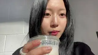 美大生の日常: design student life, cafe break, unboxing my dream shoes (asics gel-lokros)