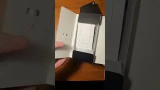 Xiaomi 14 Pro unboxing