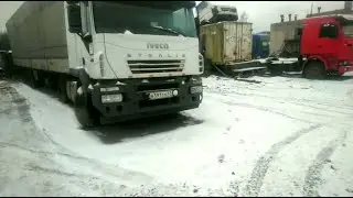 Покупаем грузовик в Питере с толпой блогеров!) Калян86 и Макаров 178
