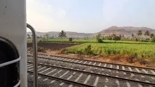 Relaxing ICF Tracksounds 11029 CSMT Kolhapur Koyna Express KYN WDP4D