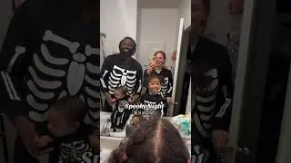 🕷️ SPOOKY NIGHT 🕷️ with my family & yes, Dracula attended! 🧛🏼‍♂️🦇 