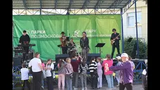 В Луховицах настроились на одну волну в парке Воробьева !