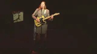 Julia Jacklin - Don't Let the Kids Win (Live in London)