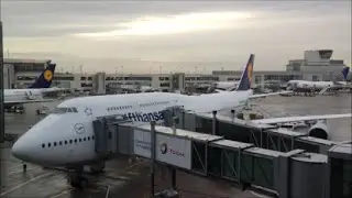 Lufthansa Boeing 747-8i Cabin Tour