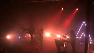 Chvrches - Strong Hand (Live in Portland)