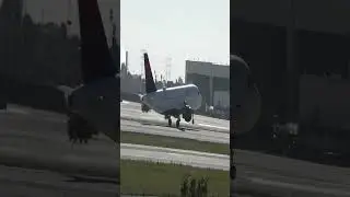 🔴LAX PLANE SPOTTING #SHORTS Los Angeles