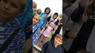 Карина накормила своих подписчиков! 