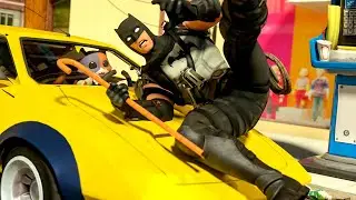 A DAY IN THE LIFE OF BATMAN.... ( Fortnite Roleplay )