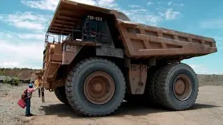 Camions XXL : au volant des colosses blindés