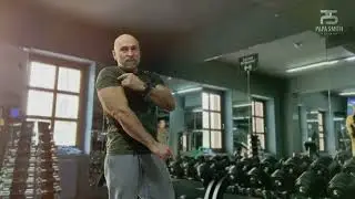Лучшее упражнение на трицепс с гантелью.