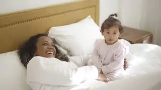 Mother and Daughter Playing on the Bed || Copyright free vedios || no copyright footage