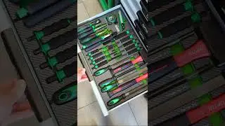ТОПОВИЙ ВІЗОК З ІНСТРУМЕНТОМ TOPTUL GE-44803 