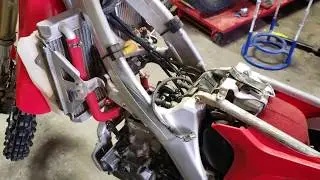 Adjusting Valves on a Honda CRF250r!