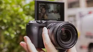 Top 5 Best Cameras for Vlogging 2021