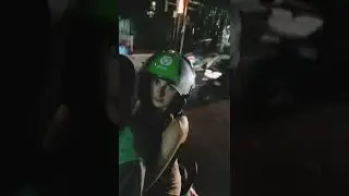 Viral..Preman Menyamar Ojol palak Bule Cantik 