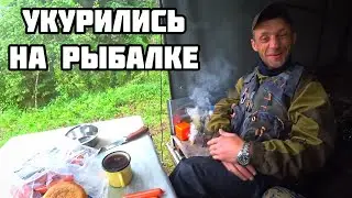 Рыбалка на бутылку-закидушку НА ТАЁЖНОМ ОЗЕРЕ #щука #окунь