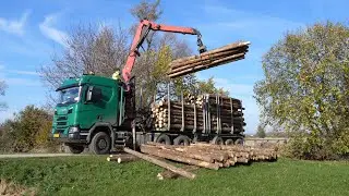 Lesy ČR začaly rozvážet dříví darované lidem ze zatopených obcí