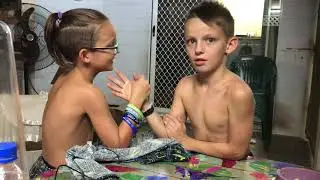 Arm wrestle kids