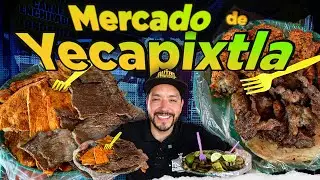 ¡TACOS de CECINA con INSECTOS VIVOS! 😱 | TODO lo que puedes COMER en el Mercado de Yecapixtla