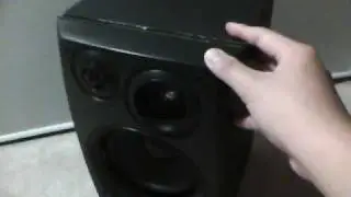 How to take apart a Aiwa Speaker