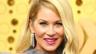 Warning Signs Christina Applegate Missed Before Her Devastating Diagnosis