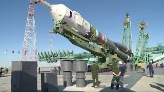 EXPEDITION 68 SPACE STATION CREW’S SOYUZ ROLLS TO THE PAD