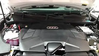 Audi Q7 - Coolant Reservoir Location