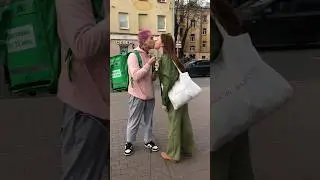 Девушка Которая Любит Курьеров! Поцелуй 