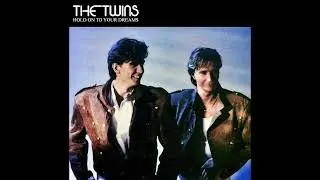 The Twins – Hold On To Your Dreams /Album (1987) *