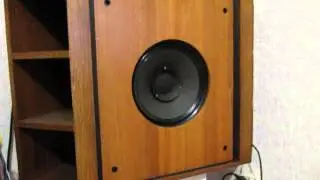 Goodmans 301 + Jensen BLH loudspeaker enclosure