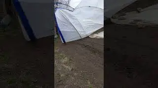 29 апреля ураган в Кемеровской области опять летают теплицы
