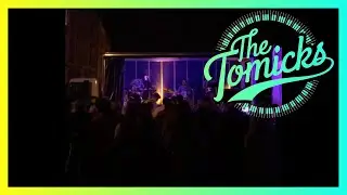 The Tomicks - Johnny B. Goode (Live in Bristol)