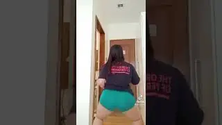 Tiktok tante montok chubby enak buat bacol🤤