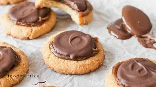 Like a Twix | ALMOND COOKIES