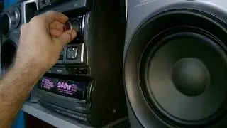 Aiwa nsx av900 Batendo forte, seria esse o aiwa mais forte?