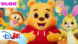 Winnie the Pooh Makes Music with You 🎶 | Me & Winnie the Pooh 🍯 | @disneyjunior