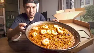 This Paella restaurant in Spain delivers the actual PAN