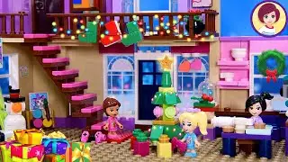 I built a custom house for the Lego Friends Christmas advent calendar 2021