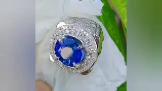 Diamond Gold Ring with Blue Sapphire 6.75ct | Handmade