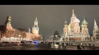 Бой курантов на Спасской башне Московского Кремля. Новый колокольный звон Гимна России и «Славься»