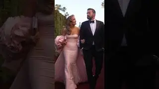 Jennifer Lopez Stuns In Babydoll Pink With Hubby Ben Affleck @ Golden Globes Awards #jenniferlopez