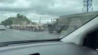 🇷🇺 Military trucks and dozen of armored personnel carriers on the highway M4 "Don" in the Moscow .