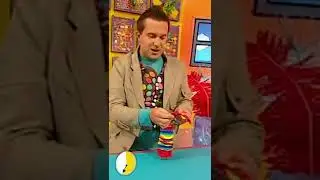 Sock Creature - Mister Maker's DIY AWESOME CRAFTING HACK IN 1 MINUTE 🎨 #Shorts