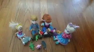 Elsa Anna Kristoff and Chelsea going to the store stop motion video with dolls