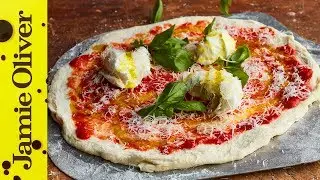 Midnight Margherita Pizza in Naples | Jamie Oliver & Gennaro Contaldo | Jamie Cooks Italy